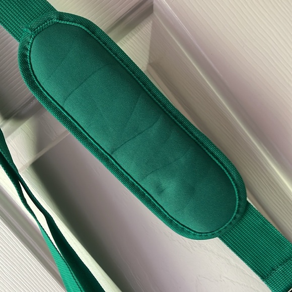 Mosiso • Laptop Sleeve Crossbody Green Bag - Picture 13 of 16